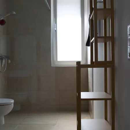 Flat In Bienne شقة *
