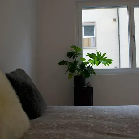 شقة Flat In Bienne *