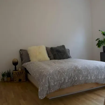 Flat In Bienne Apartmán