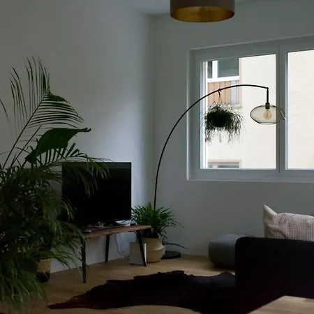 Flat In Bienne Apartmán *
